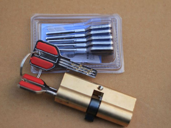 厦门市24小时上门开锁公司